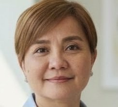 Odette, an international customer service professional