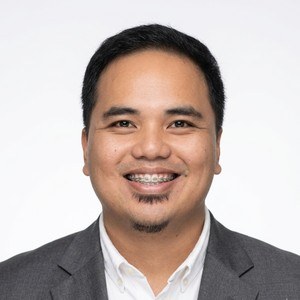 Rene, a customer service, banking support, and virtual assistance professional